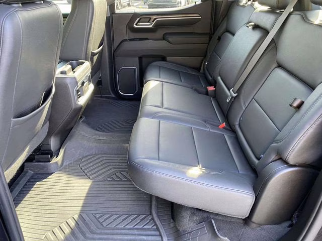 2022 Dark Ash Metallic Chevrolet Silverado 1500 LTZ 4X4 Truck