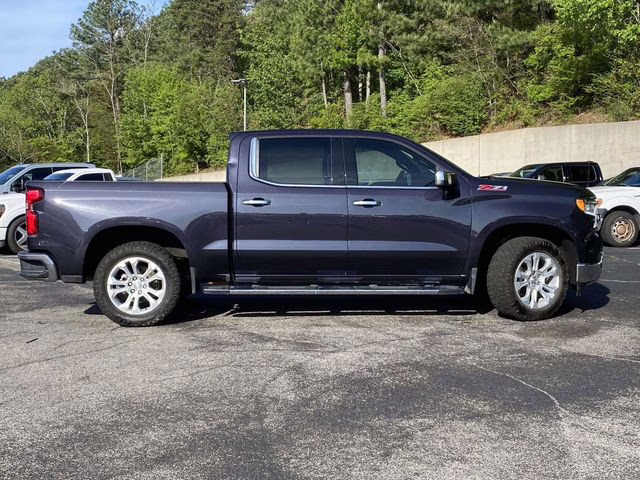 2022 Dark Ash Metallic Chevrolet Silverado 1500 LTZ 4X4 Truck