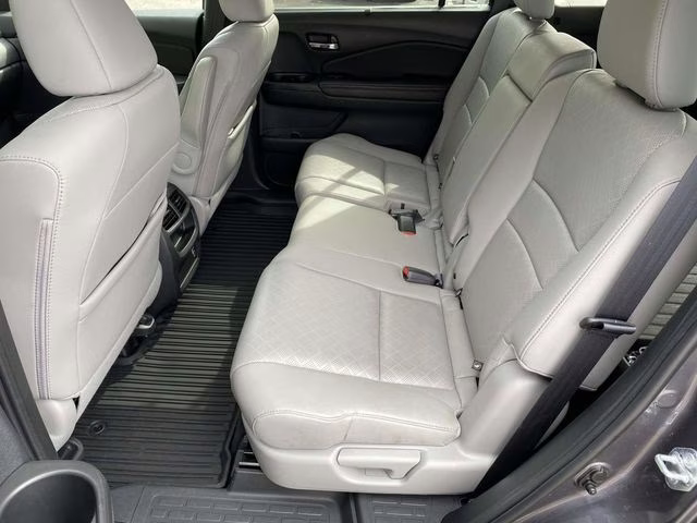 2021 Modern Steel Metallic Honda Passport EX-L FWD SUV