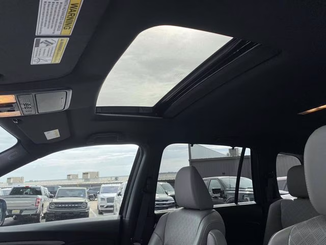 2021 Modern Steel Metallic Honda Passport EX-L FWD SUV