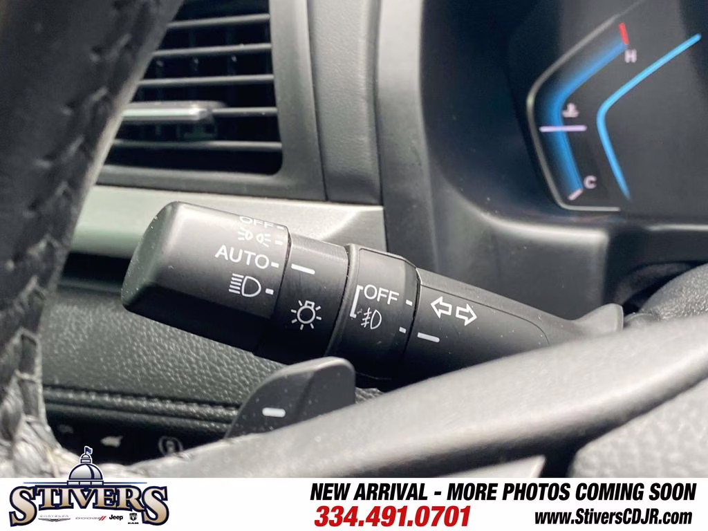 2022 Platinum White Pearl Honda Odyssey EX-L FWD Van