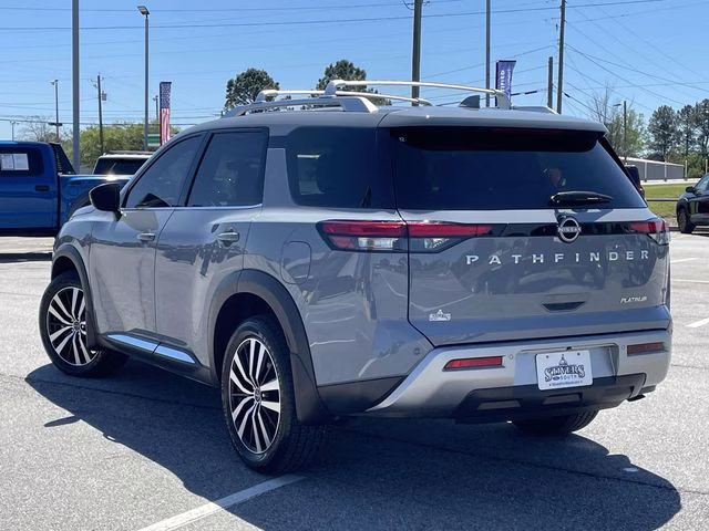 2024 Boulder Gray Pearl Nissan Pathfinder Platinum FWD SUV