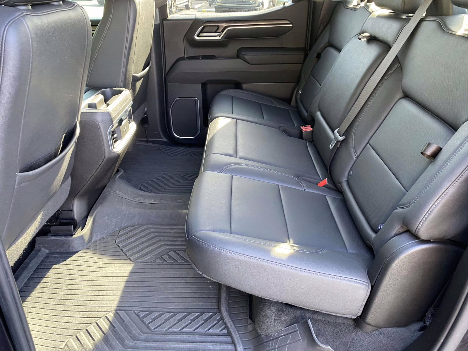 2022 Dark Ash Metallic Chevrolet Silverado 1500 LTZ 4X4 Truck