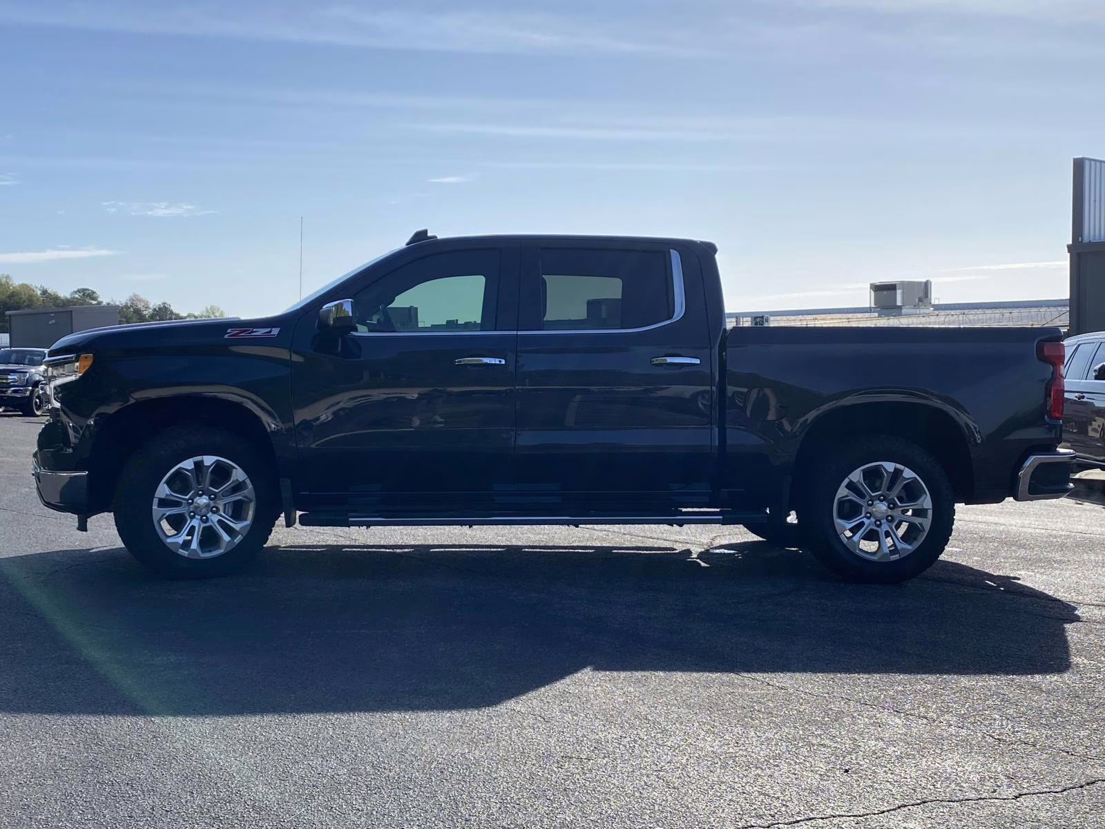 2022 Dark Ash Metallic Chevrolet Silverado 1500 LTZ 4X4 Truck