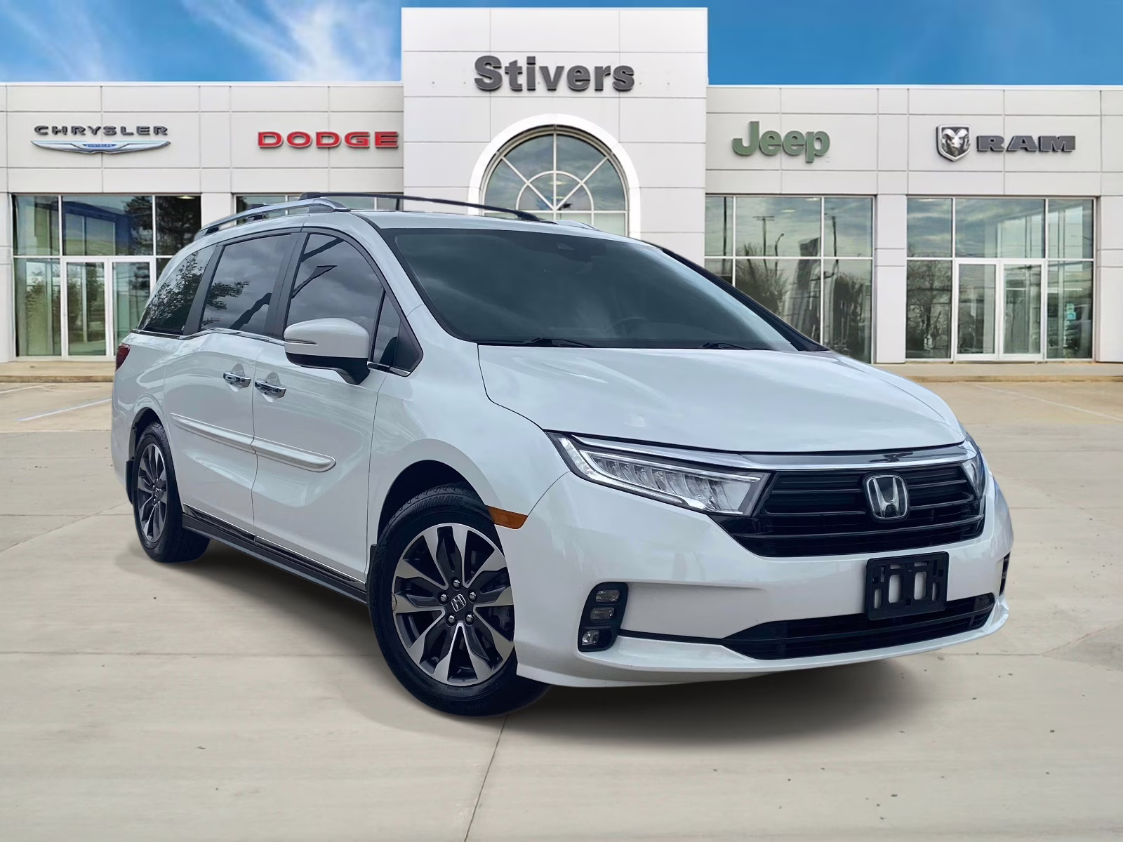 2022 Platinum White Pearl Honda Odyssey EX-L FWD Van