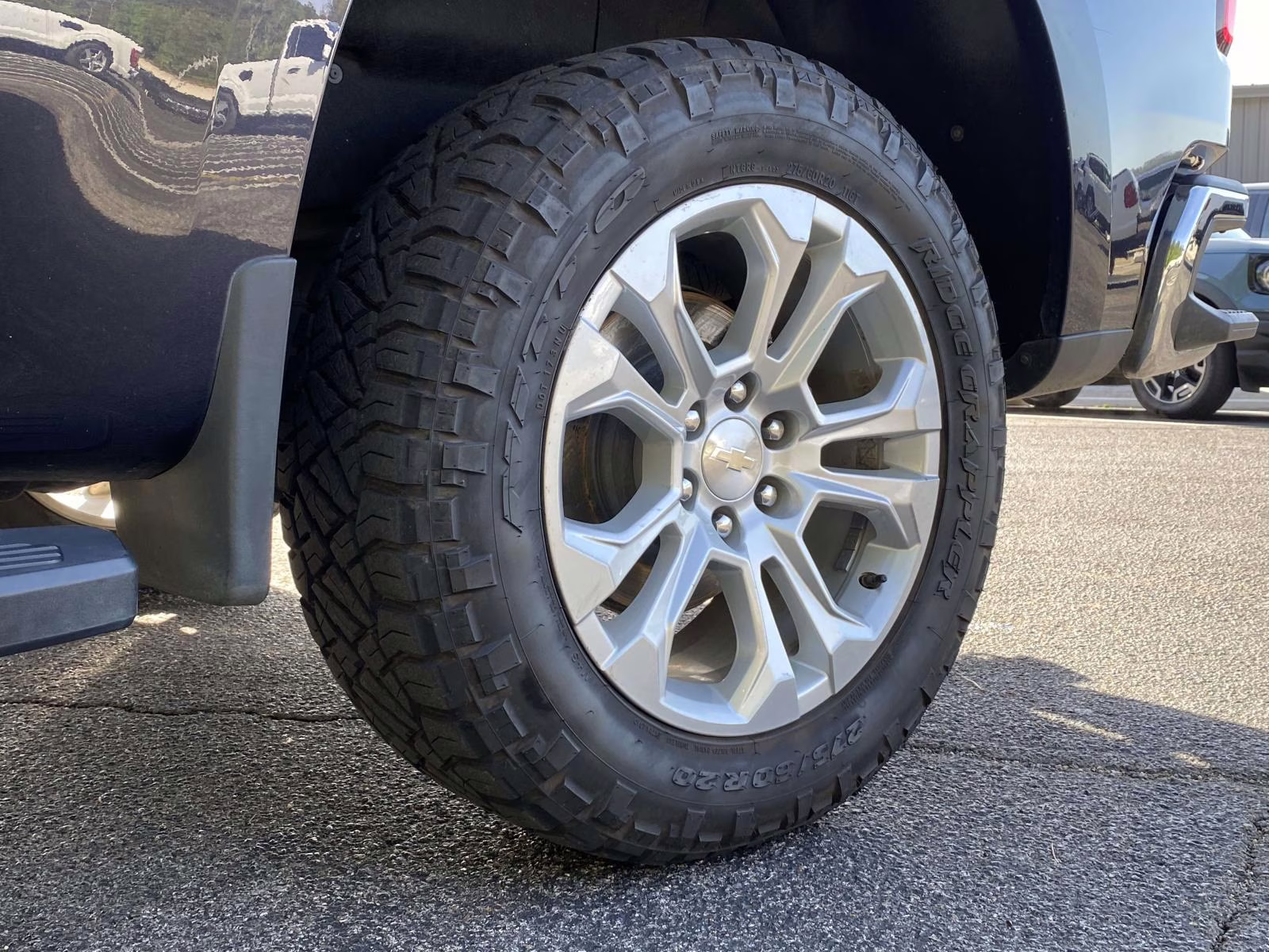 2022 Dark Ash Metallic Chevrolet Silverado 1500 LTZ 4X4 Truck