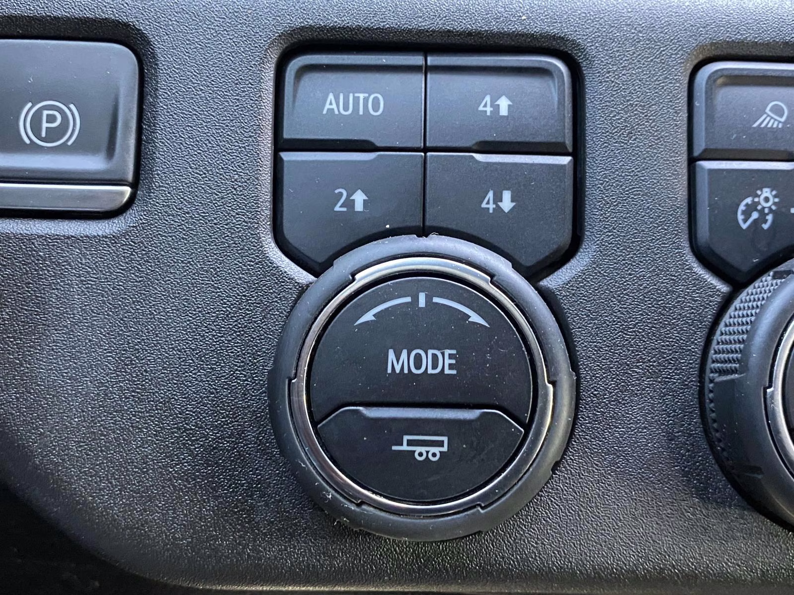 2022 Dark Ash Metallic Chevrolet Silverado 1500 LTZ 4X4 Truck