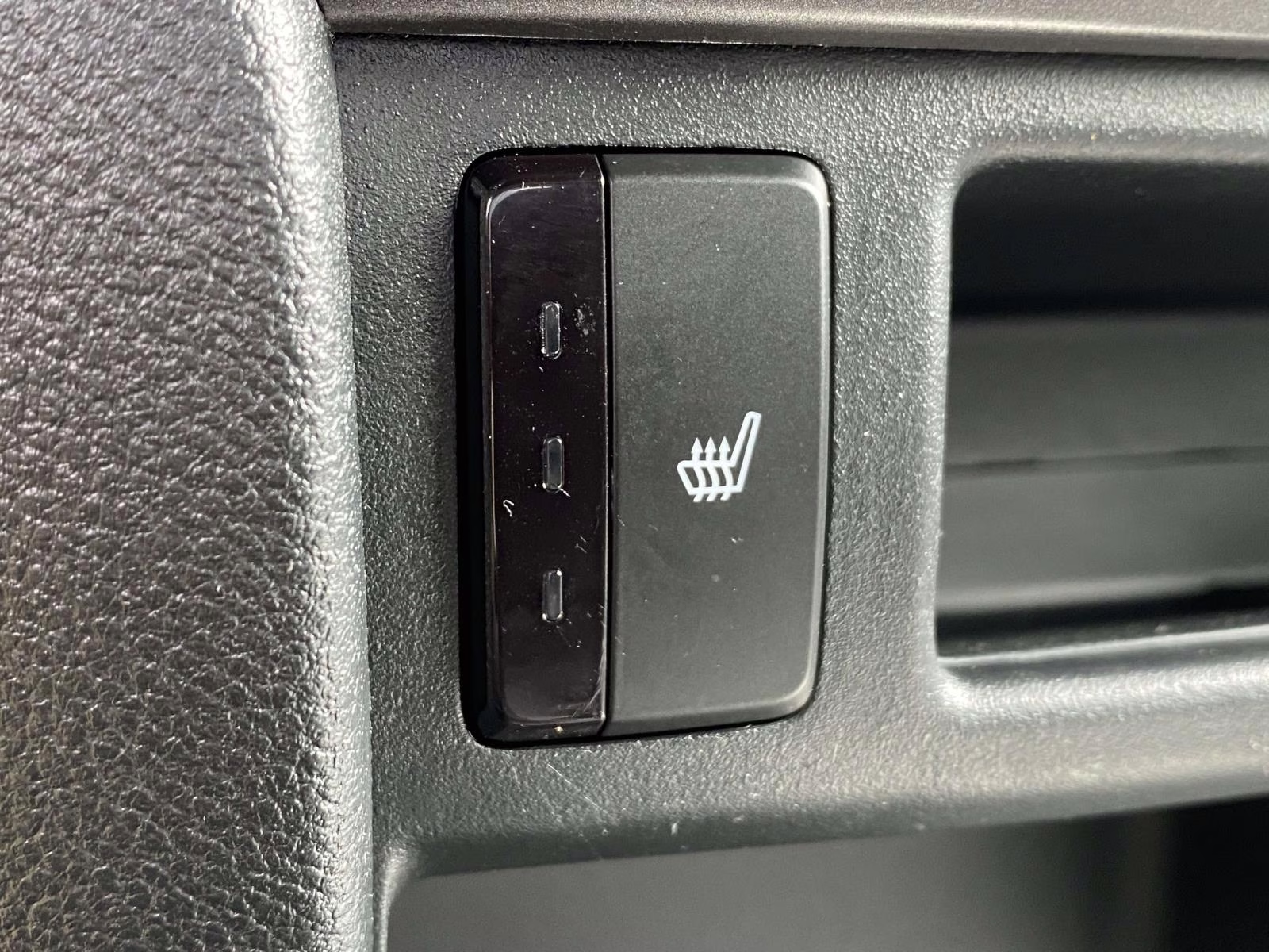 2021 Modern Steel Metallic Honda Passport EX-L FWD SUV