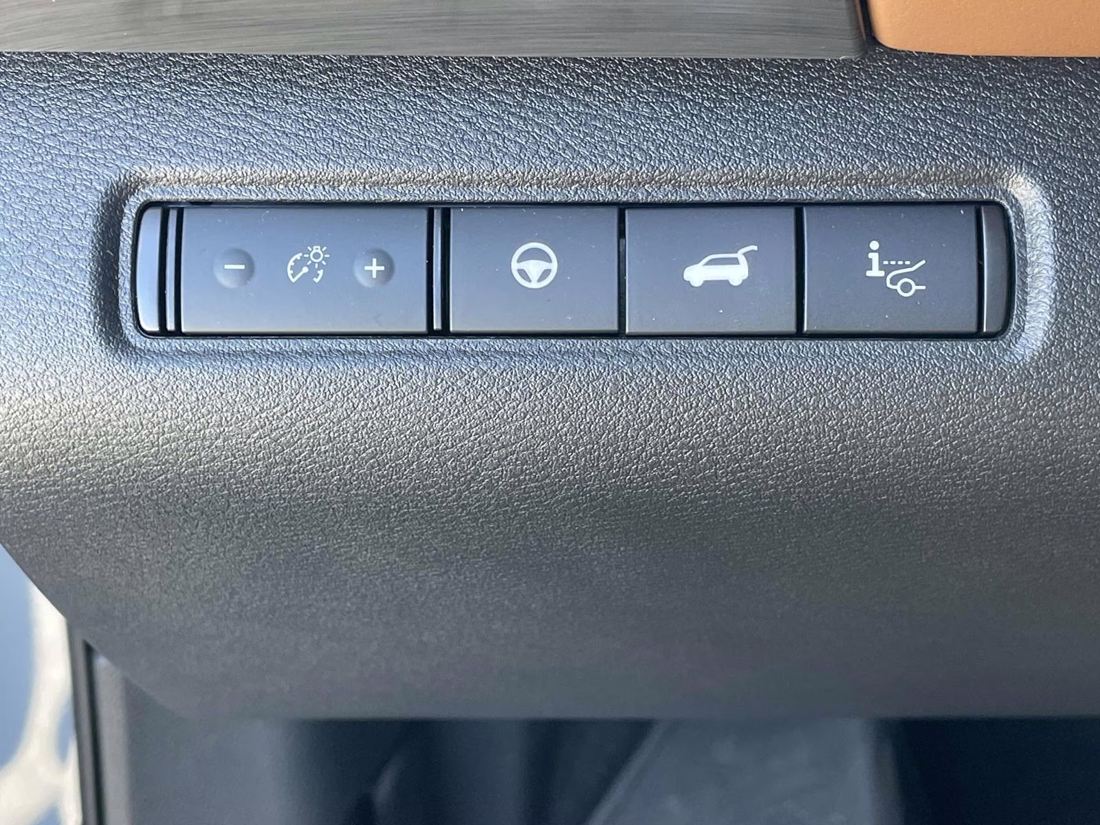 2024 Boulder Gray Pearl Nissan Pathfinder Platinum FWD SUV