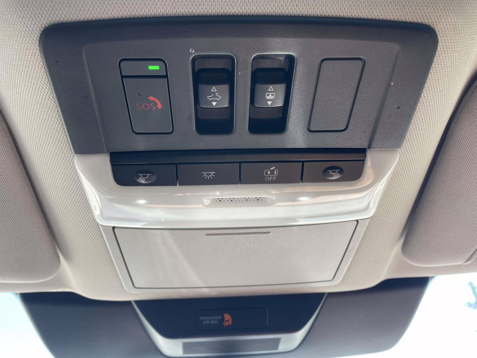 2024 Boulder Gray Pearl Nissan Pathfinder Platinum FWD SUV