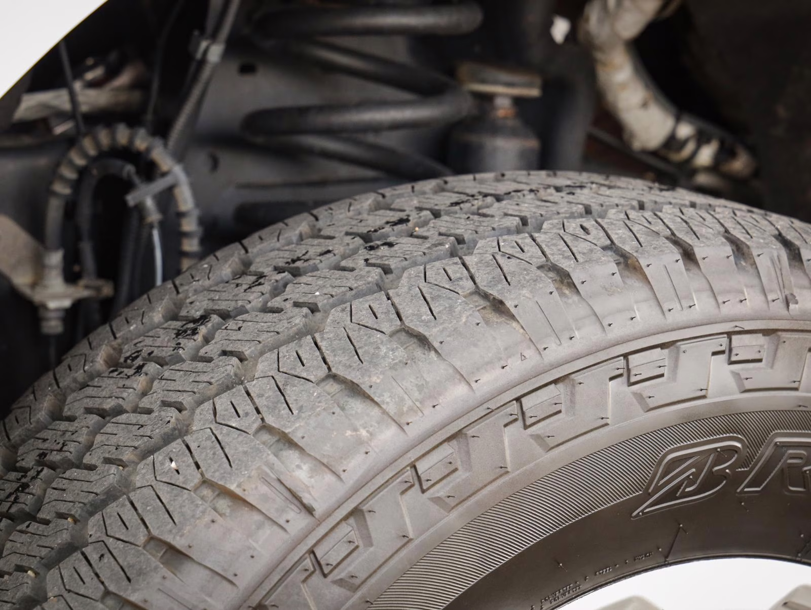 2023 Oxford White Ford Super Duty F-350 SRW XLT 4X4 Truck