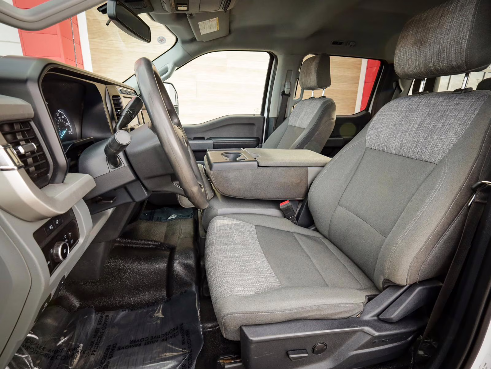 2023 Oxford White Ford Super Duty F-350 SRW XLT 4X4 Truck