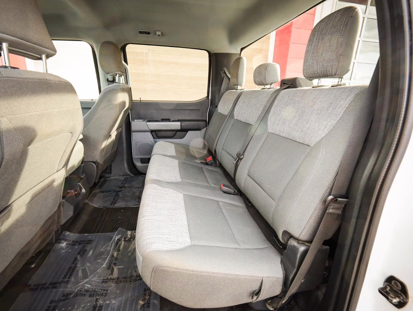 2023 Oxford White Ford Super Duty F-350 SRW XLT 4X4 Truck