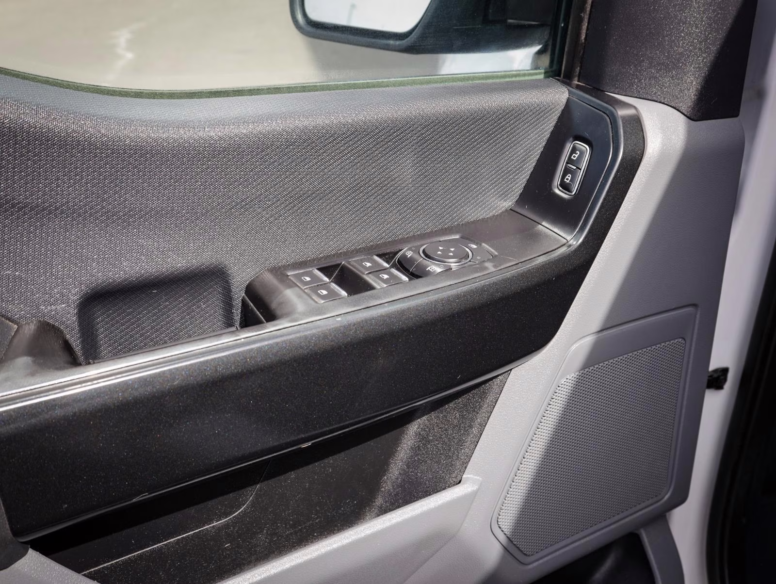 2021 Oxford White Ford F-150 XL 4X4 Truck