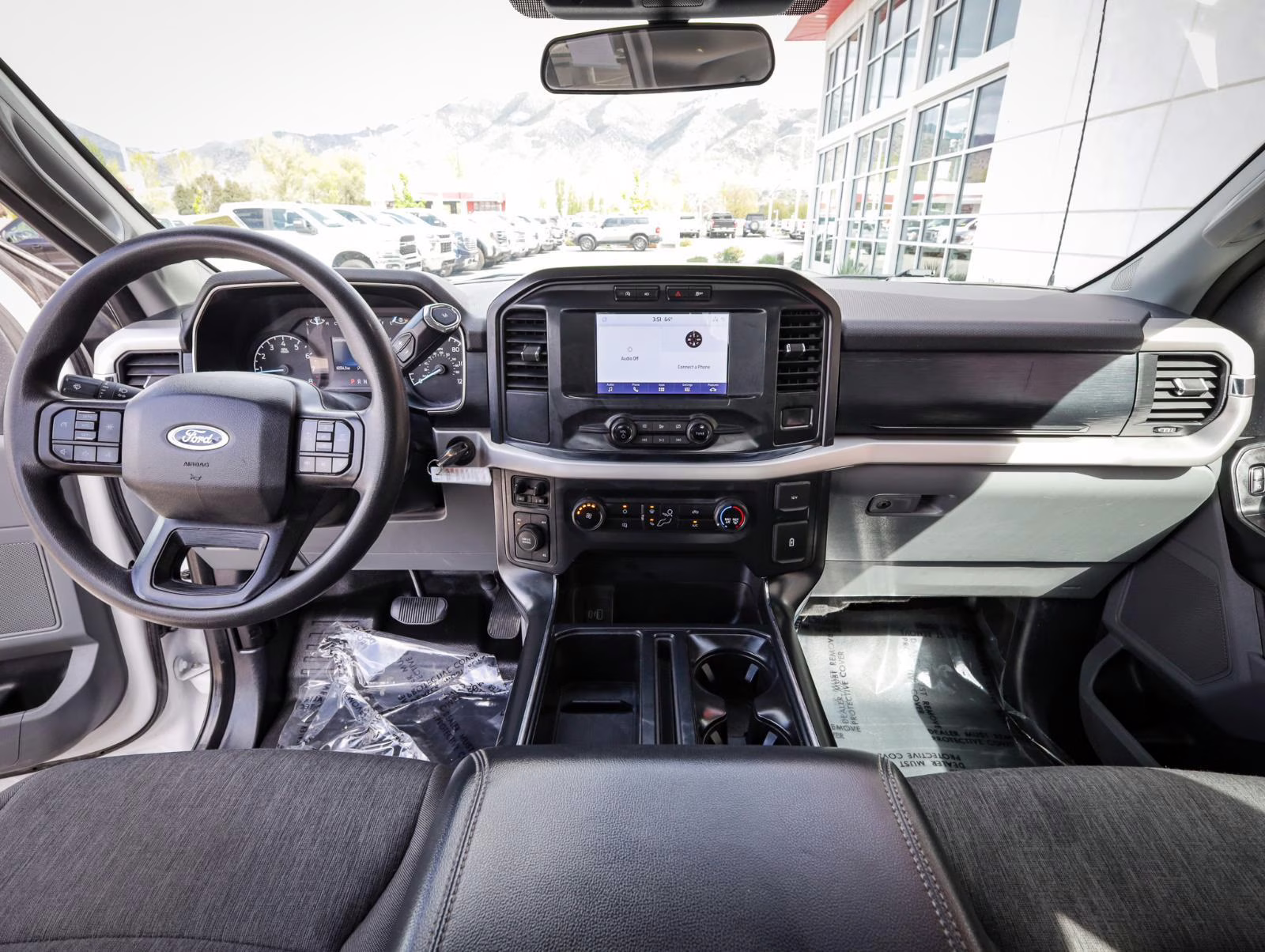 2021 Oxford White Ford F-150 XL 4X4 Truck