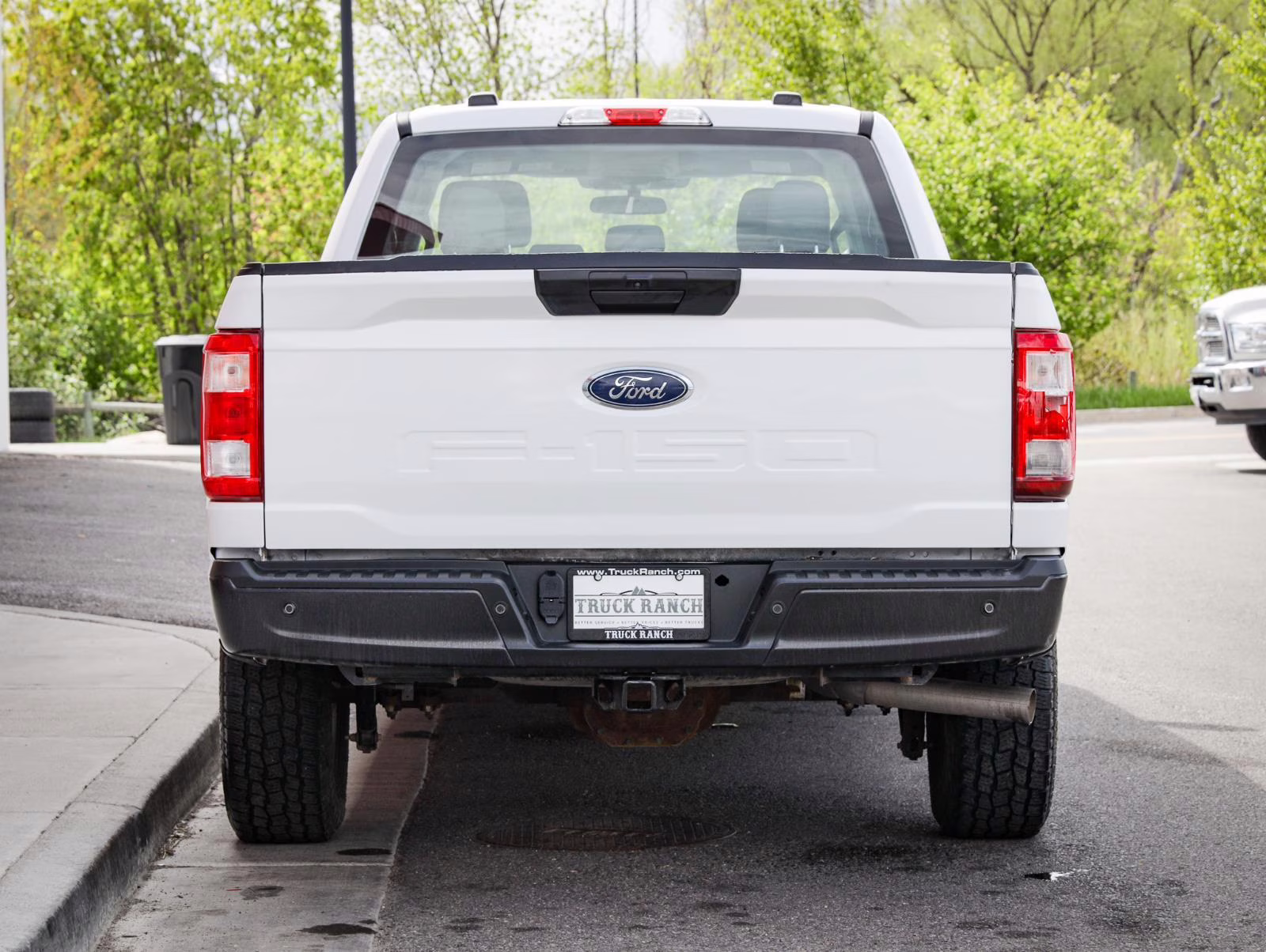 2021 Oxford White Ford F-150 XL 4X4 Truck