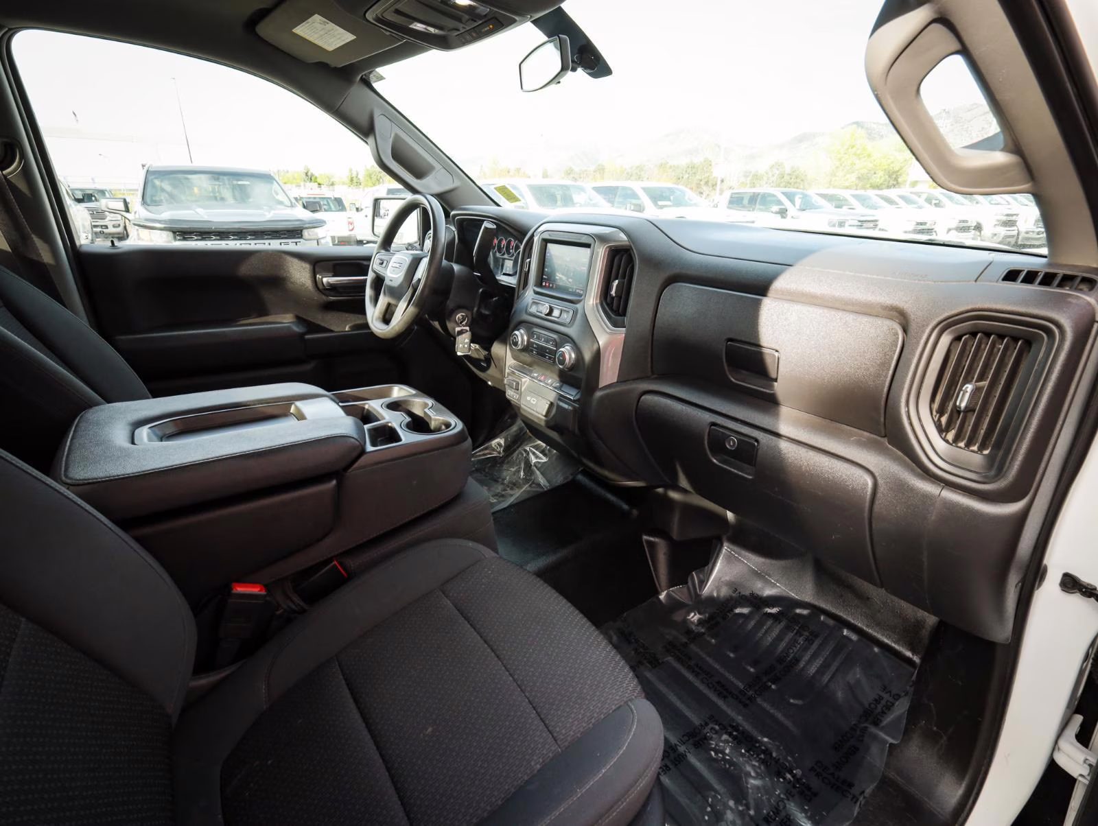 2021 Summit White GMC Sierra 1500 4WD Reg Cab 140 4X4 Truck