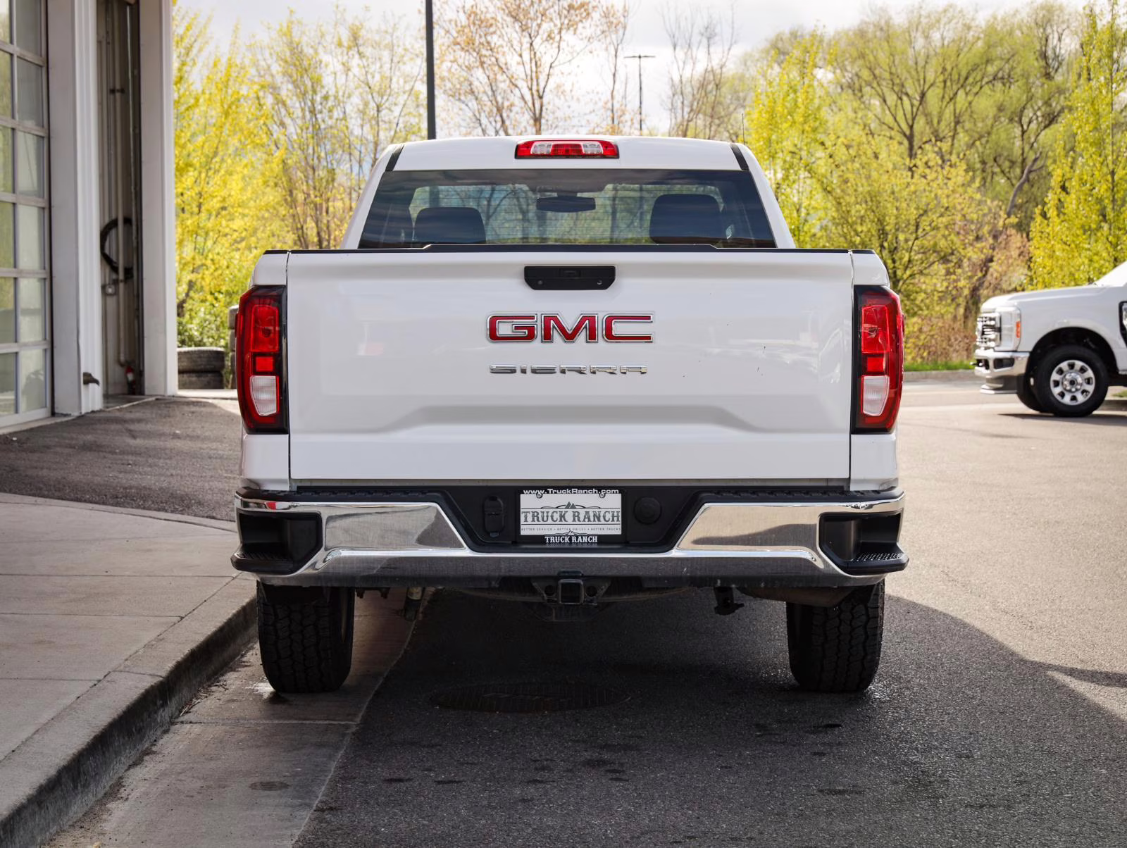 2021 Summit White GMC Sierra 1500 4WD Reg Cab 140 4X4 Truck