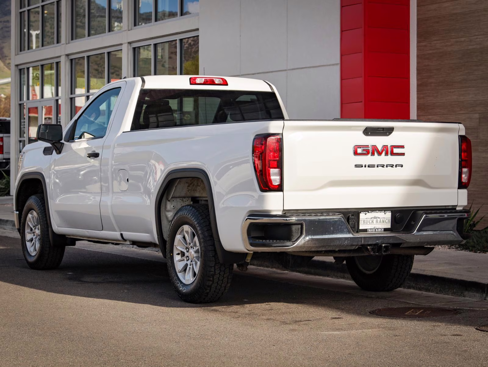2021 Summit White GMC Sierra 1500 4WD Reg Cab 140 4X4 Truck