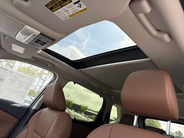 2026 Everest White Pearl/Super Black Nissan Rogue Platinum AWD SUV