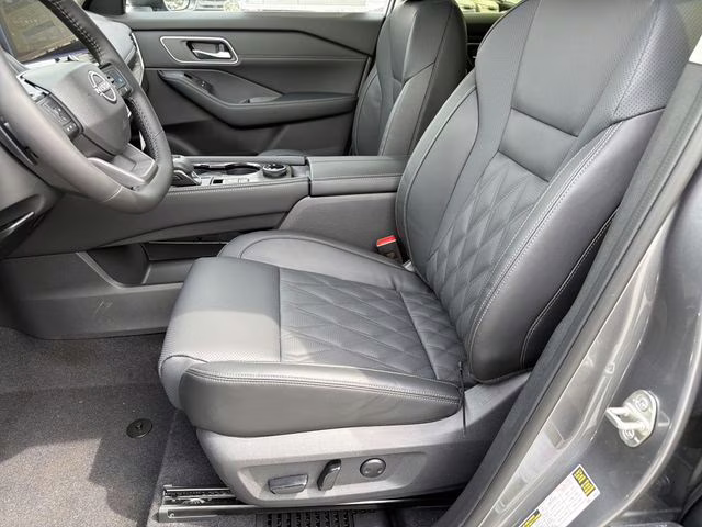 2026 Gun Metallic Nissan Rogue Platinum AWD SUV