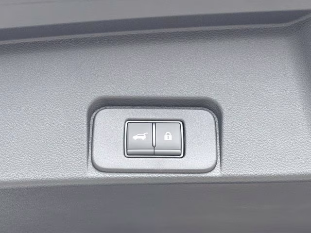 2026 Everest White Pearl/Super Black Nissan Rogue Platinum AWD SUV