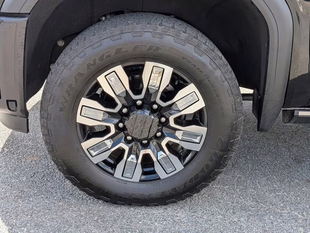 2024 Onyx Black GMC Sierra 2500HD Denali 4X4 Truck