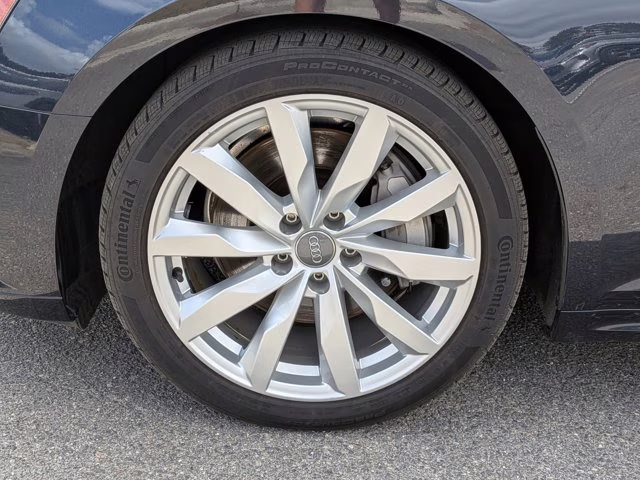 2018 Moonlight Blue Audi A5 Sportback Premium Plus AWD Hatchback