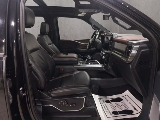 2023 Agate Black Metallic Ford F-150 Lariat 4X4 Truck