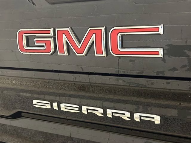2020 Onyx Black GMC Sierra 1500 SLT 4X4 Truck
