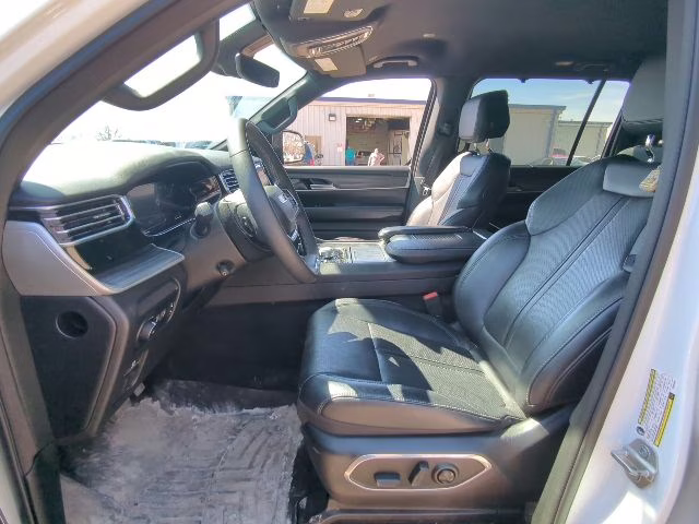 2023 Bright White Clearcoat Jeep Wagoneer L Series III 4X4 SUV