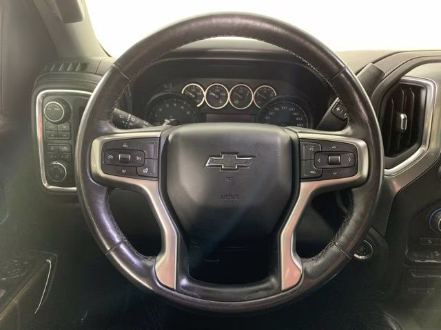 2021 Shadow Gray Metallic Chevrolet Silverado 1500 RST 4X4 Truck