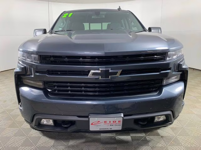 2021 Shadow Gray Metallic Chevrolet Silverado 1500 RST 4X4 Truck