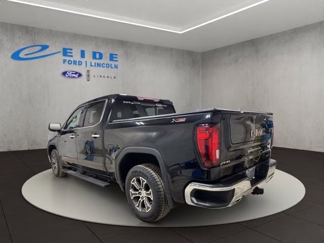 2020 Onyx Black GMC Sierra 1500 SLT 4X4 Truck