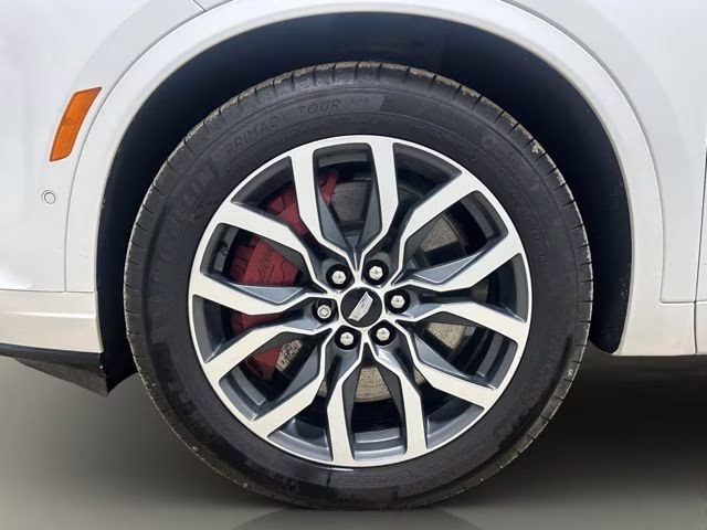 2024 Crystal White Tricoat Cadillac XT6 Sport AWD SUV