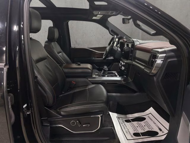 2023 Agate Black Metallic Ford F-150 Lariat 4X4 Truck