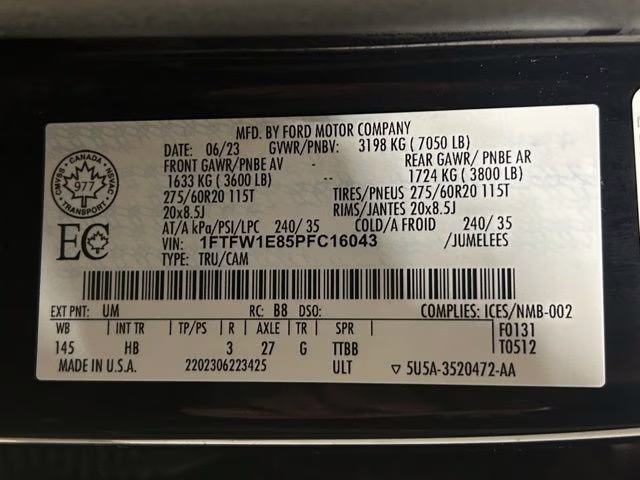 2023 Agate Black Metallic Ford F-150 Lariat 4X4 Truck