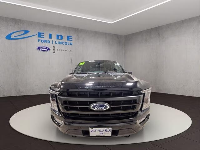 2023 Agate Black Metallic Ford F-150 Lariat 4X4 Truck