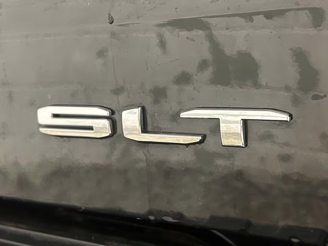 2020 Onyx Black GMC Sierra 1500 SLT 4X4 Truck