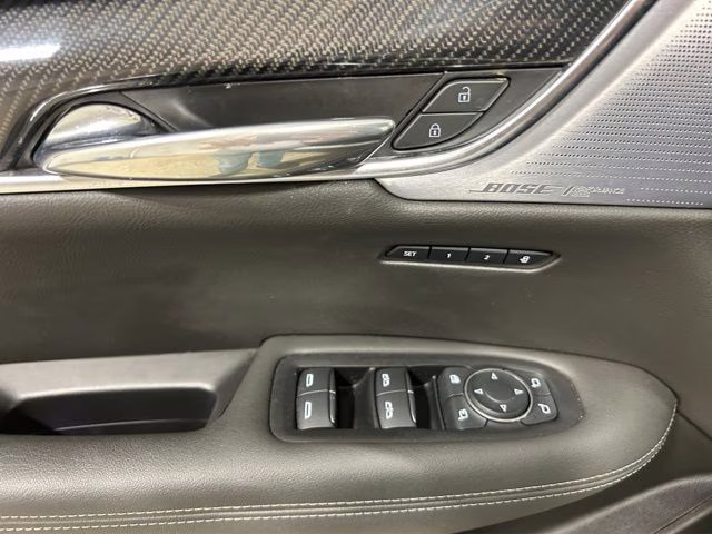 2024 Crystal White Tricoat Cadillac XT6 Sport AWD SUV