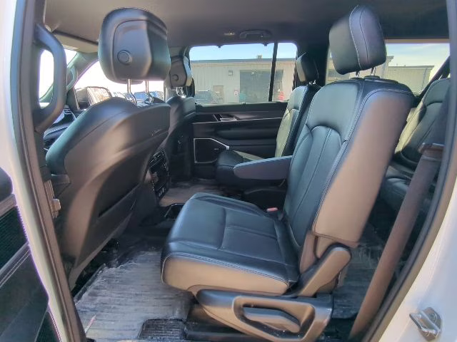 2023 Bright White Clearcoat Jeep Wagoneer L Series III 4X4 SUV