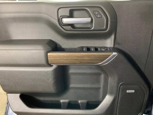 2021 Shadow Gray Metallic Chevrolet Silverado 1500 RST 4X4 Truck