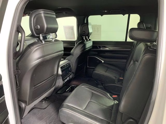 2023 Bright White Clearcoat Jeep Wagoneer L Series III 4X4 SUV
