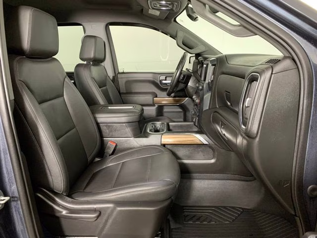 2021 Shadow Gray Metallic Chevrolet Silverado 1500 RST 4X4 Truck