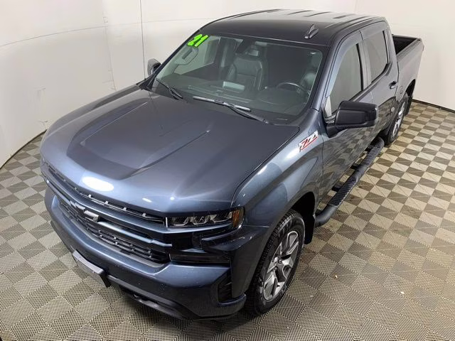 2021 Shadow Gray Metallic Chevrolet Silverado 1500 RST 4X4 Truck