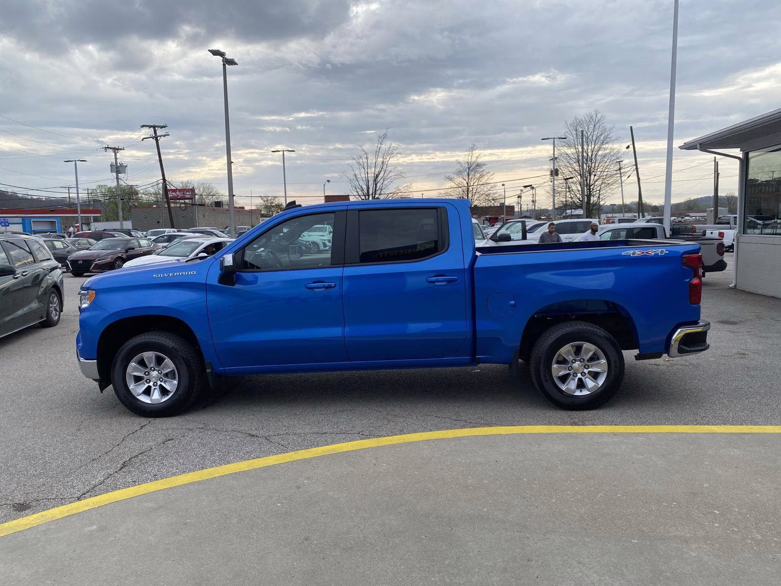 2026 Riptide Blue Metallic Chevrolet Silverado 1500 LT 4X4 Truck