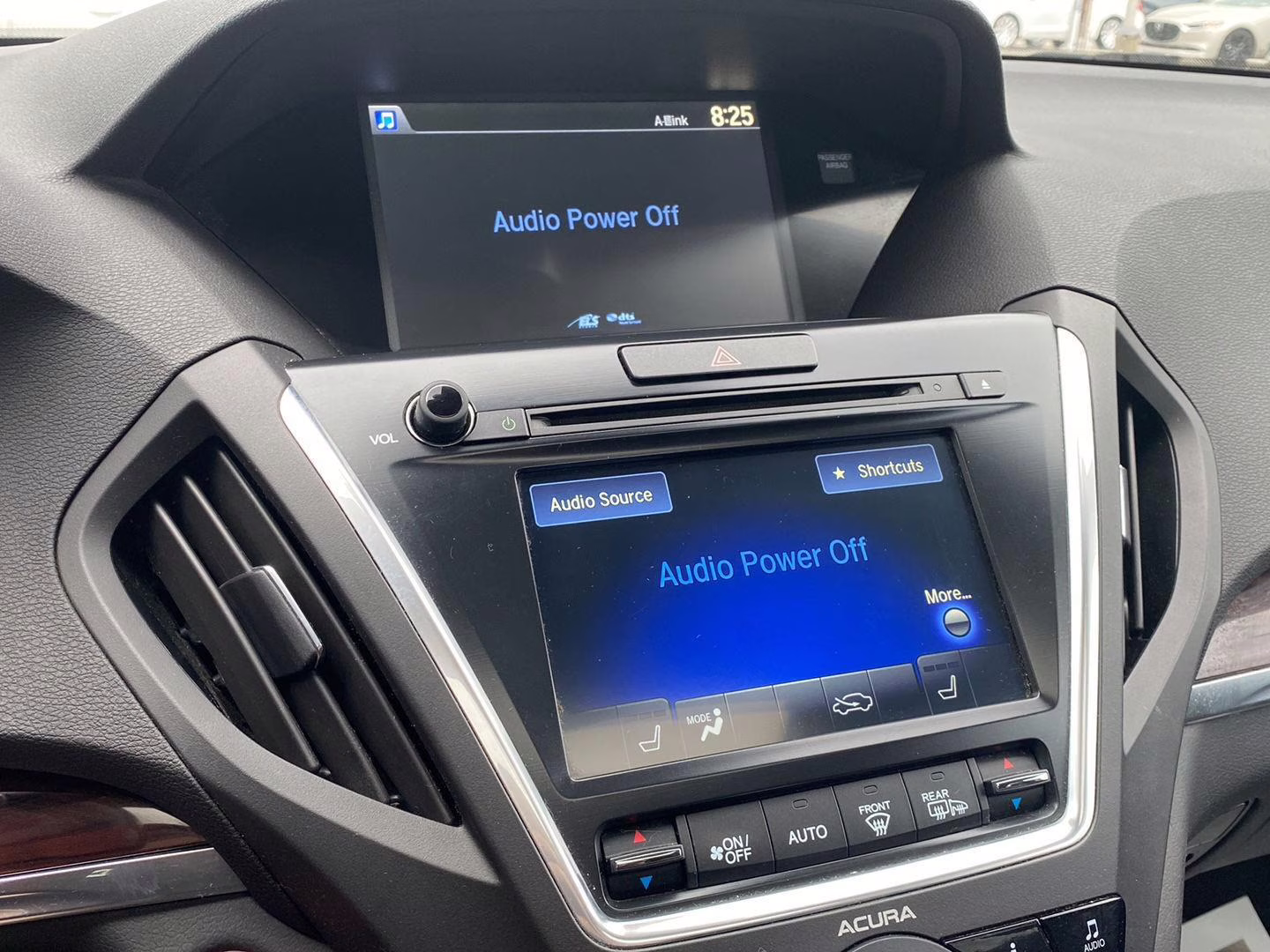 2016 White Diamond Pearl Acura MDX w/Tech AWD SH-AWD