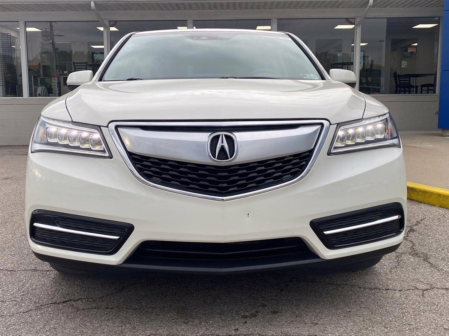 2016 White Diamond Pearl Acura MDX w/Tech AWD SH-AWD