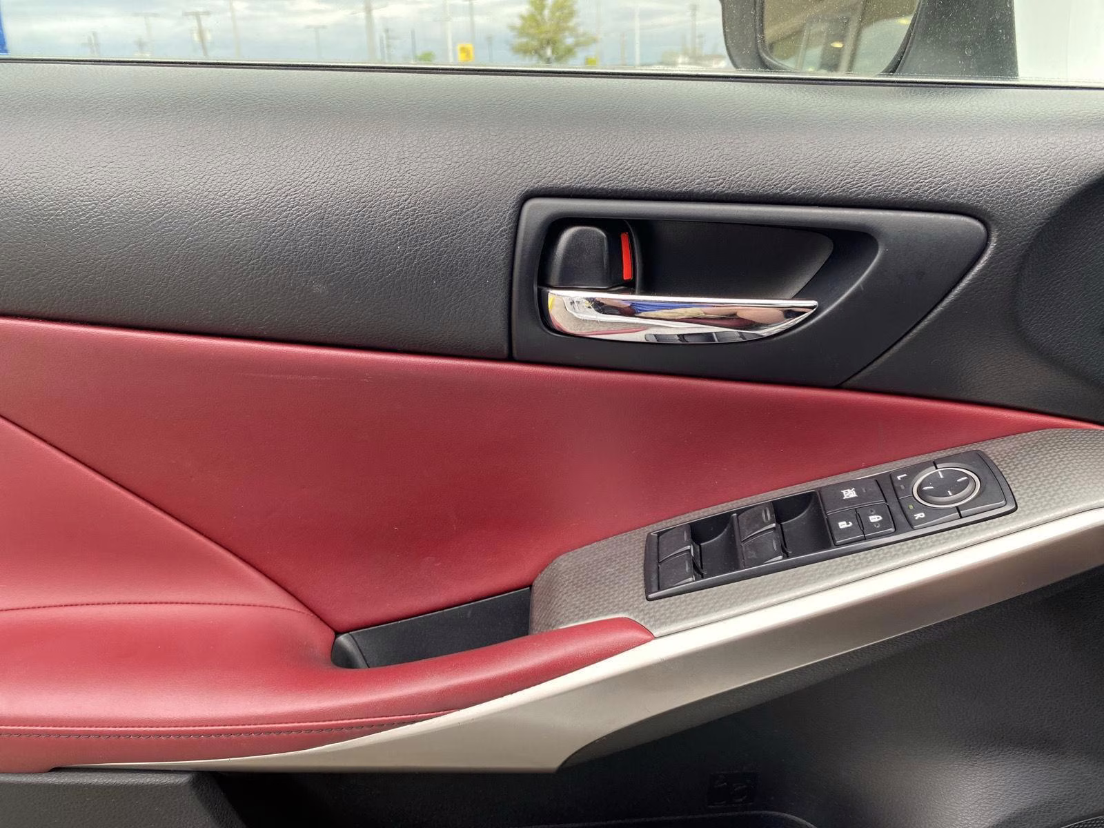 2014 Ultra White Lexus IS 350 SEDAN RWD Sedan