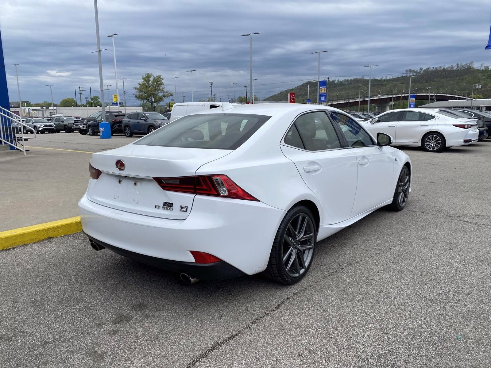 2014 Ultra White Lexus IS 350 SEDAN RWD Sedan